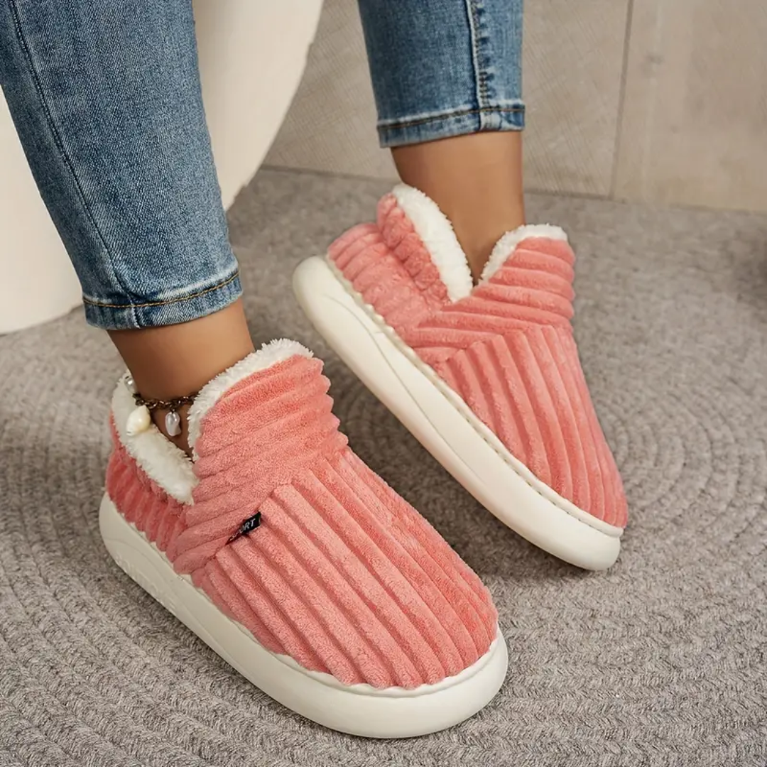 Fleece Comfort Slippers | Ultra-Soft, Memory Foam & Anti-Slip for Cozy Indoor Relaxation