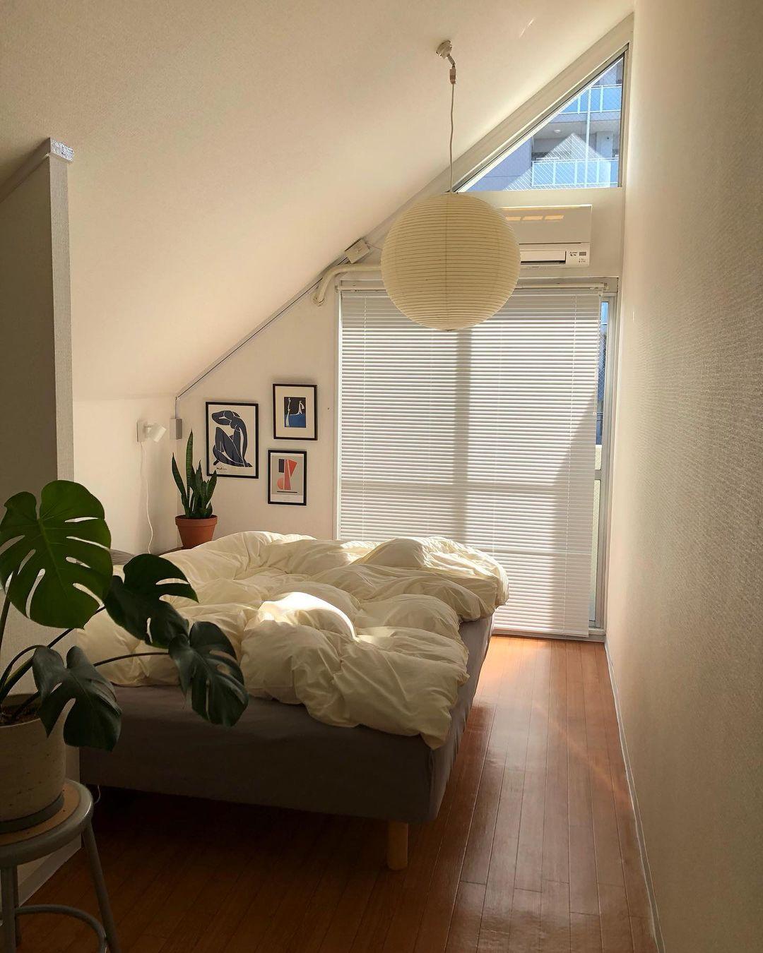 LED Pendant Light Fixture - Modern Series Design - Adjustable Height for Kitchen, Dining Room & Living Spaces