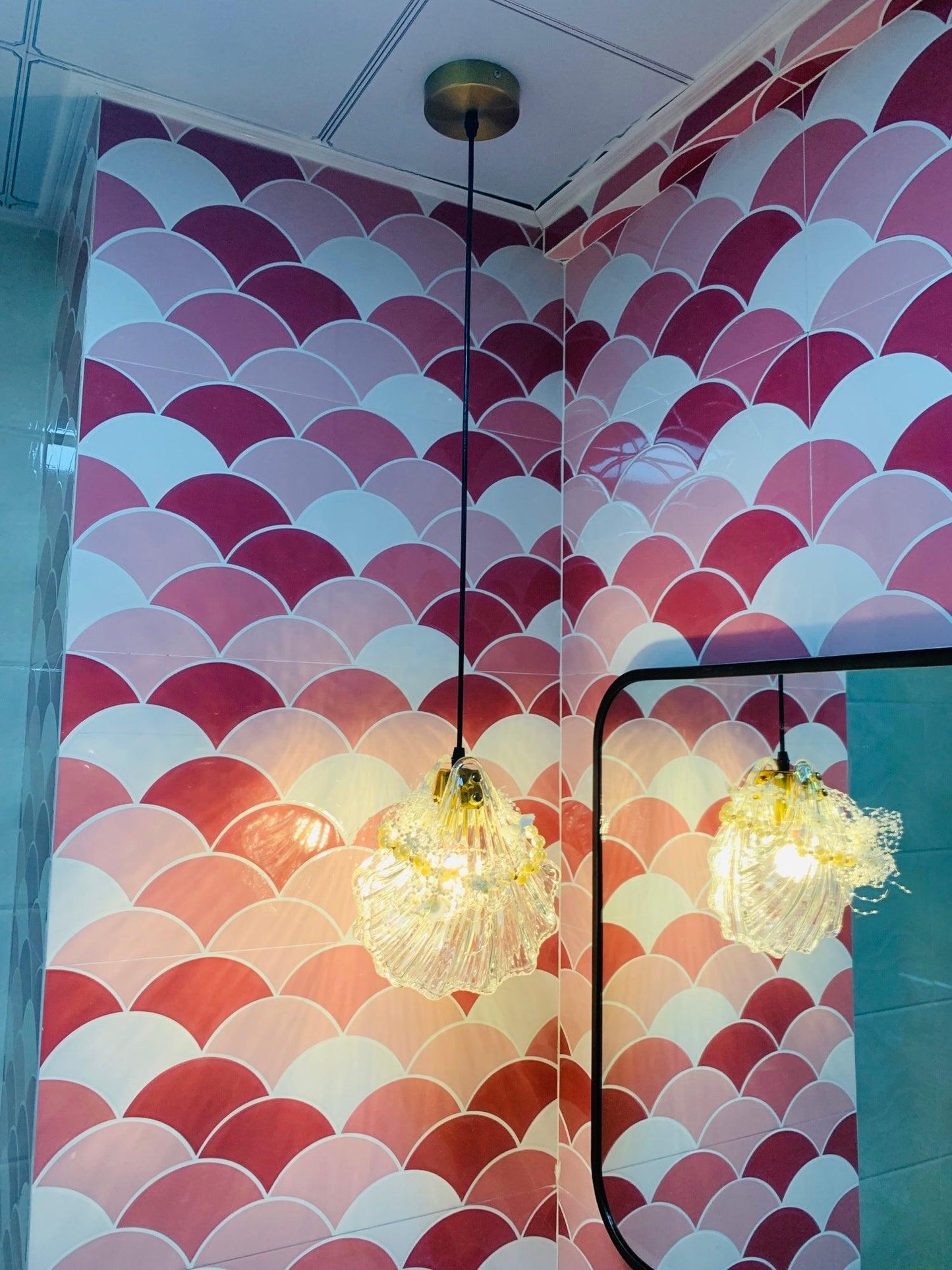 Shell Mini Pendant Light Fixture - Coastal Style Hanging Lamp for Kitchen Island & Dining Room