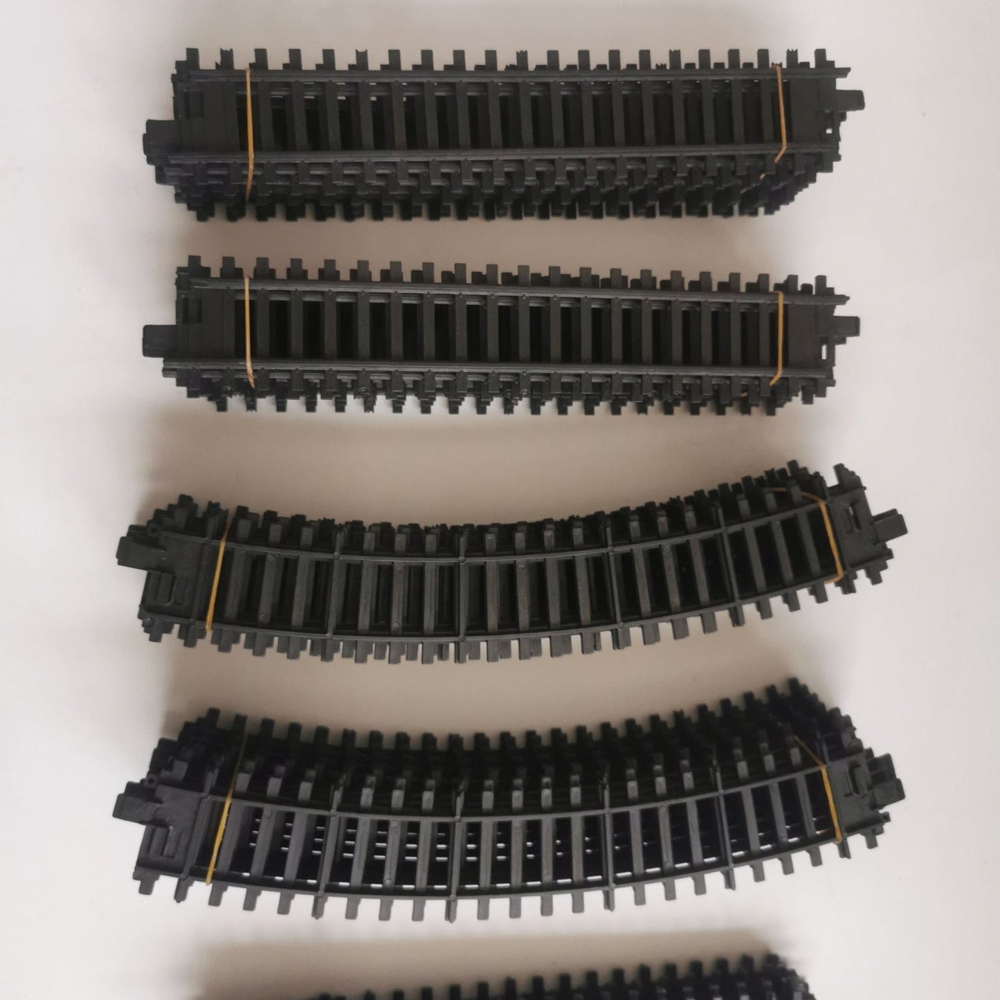 Kids Train Set Electric Railway Toy - Fun Model Train & Track for Toddlers