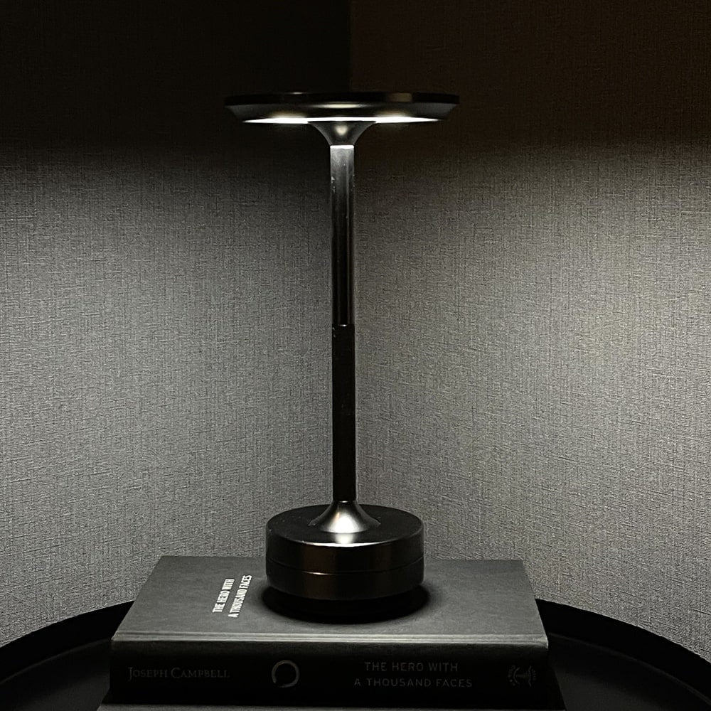 Mini Lamp LED: Cordless USB Table Lamp for Lounge & Restaurants - Sleek Ambient Design
