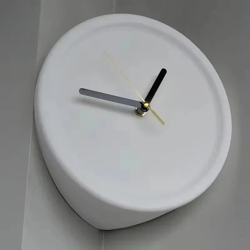 Modern Cornetto Wall Clock with Minimalist Design for Home & Office Decor