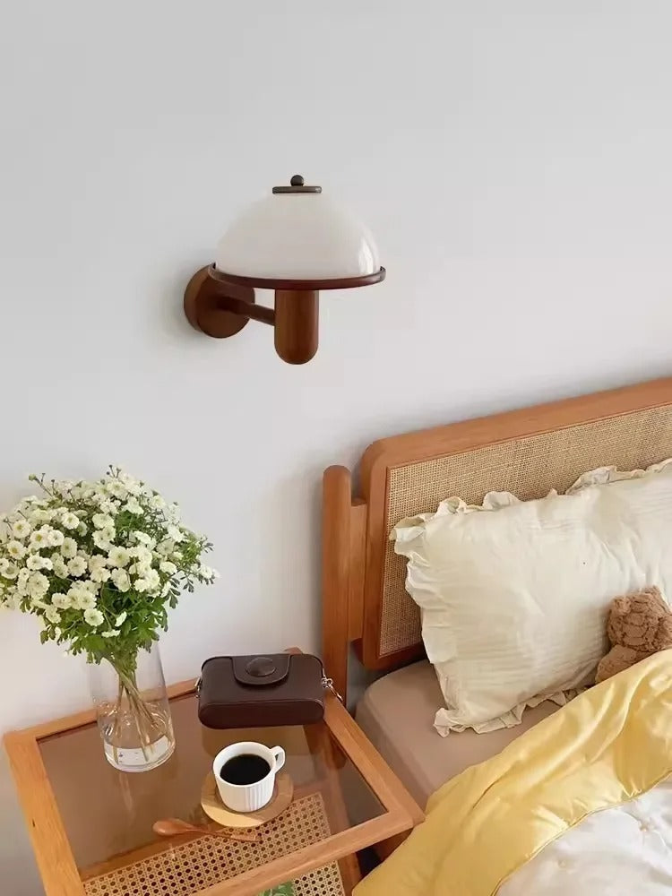 Retro Wall Light Fixture - Vintage Industrial Design for Living Room & Hallway Lighting