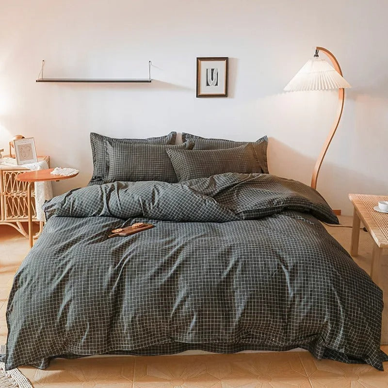 Classic Checkerboard Bedding Set - Soft Cotton Quilt & Pillow Covers for Bedroom Decor & Comfort