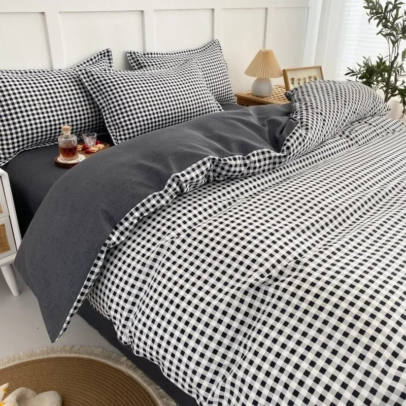 Classic Checkerboard Bedding Set - Soft Cotton Quilt & Pillow Covers for Bedroom Decor & Comfort