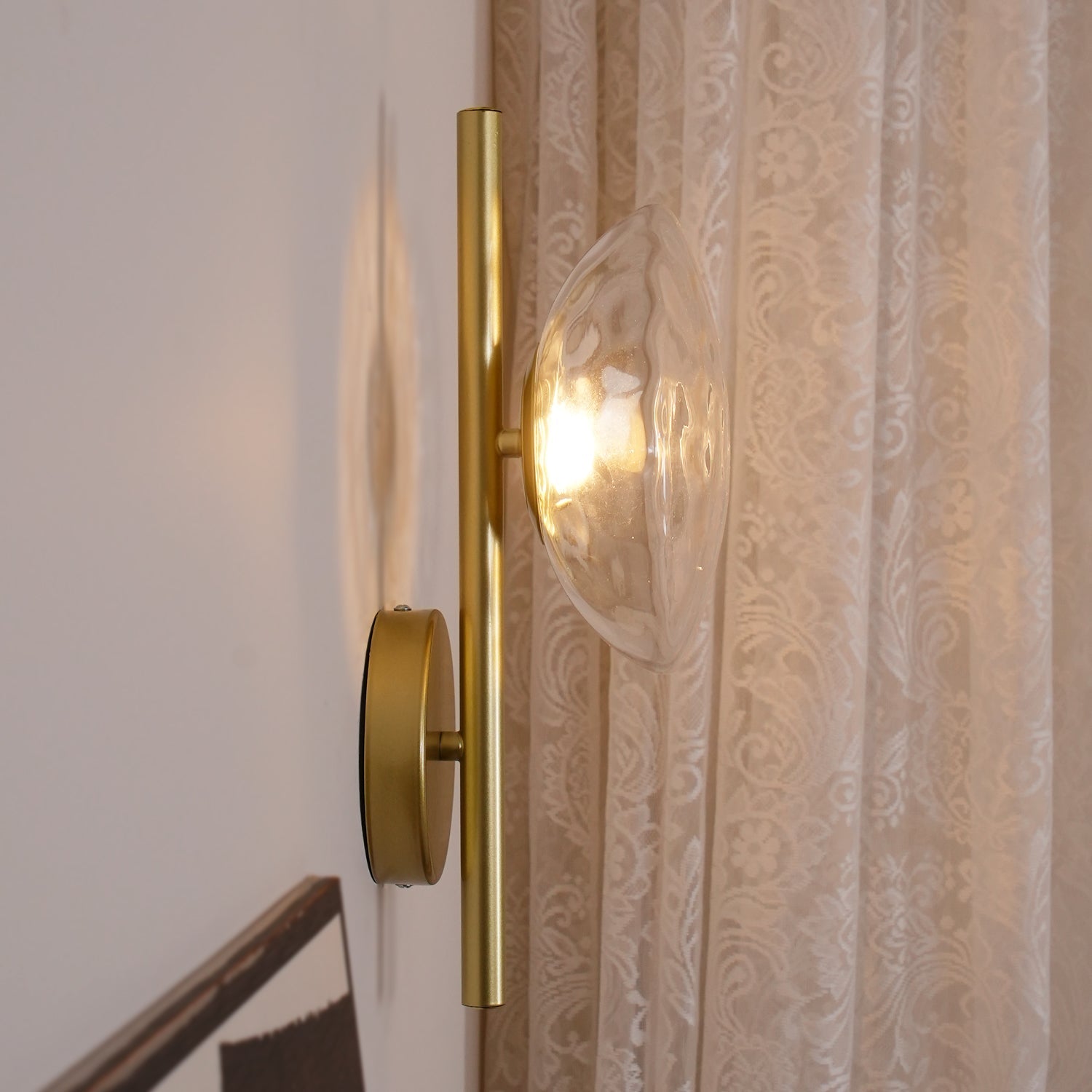 Nordic Ceto Glass Wall Light Fixture - Modern Wall Sconce for Living Room & Hallway Lighting