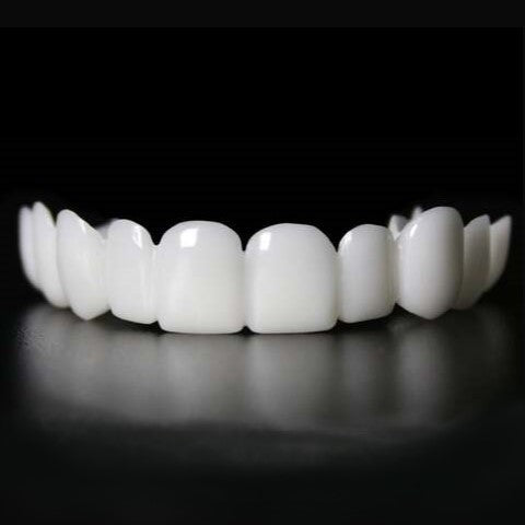 Snap-On Smile Veneers | Customizable, Easy-to-Use & Affordable Solution for Instant Smile Transformation