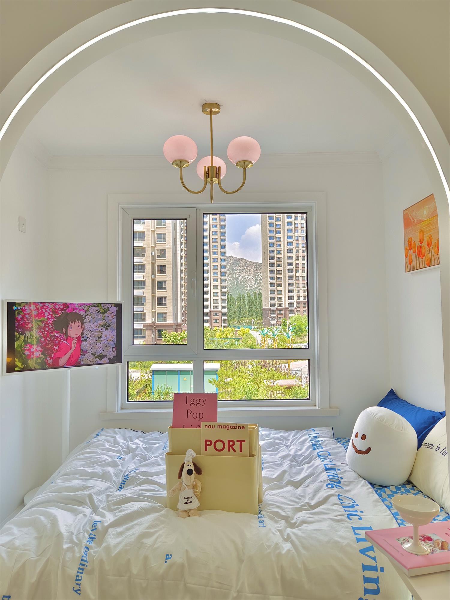 LED Marshmallow Chandelier Light Fixture - Modern White Pendant for Dining Room & Living Room Decor