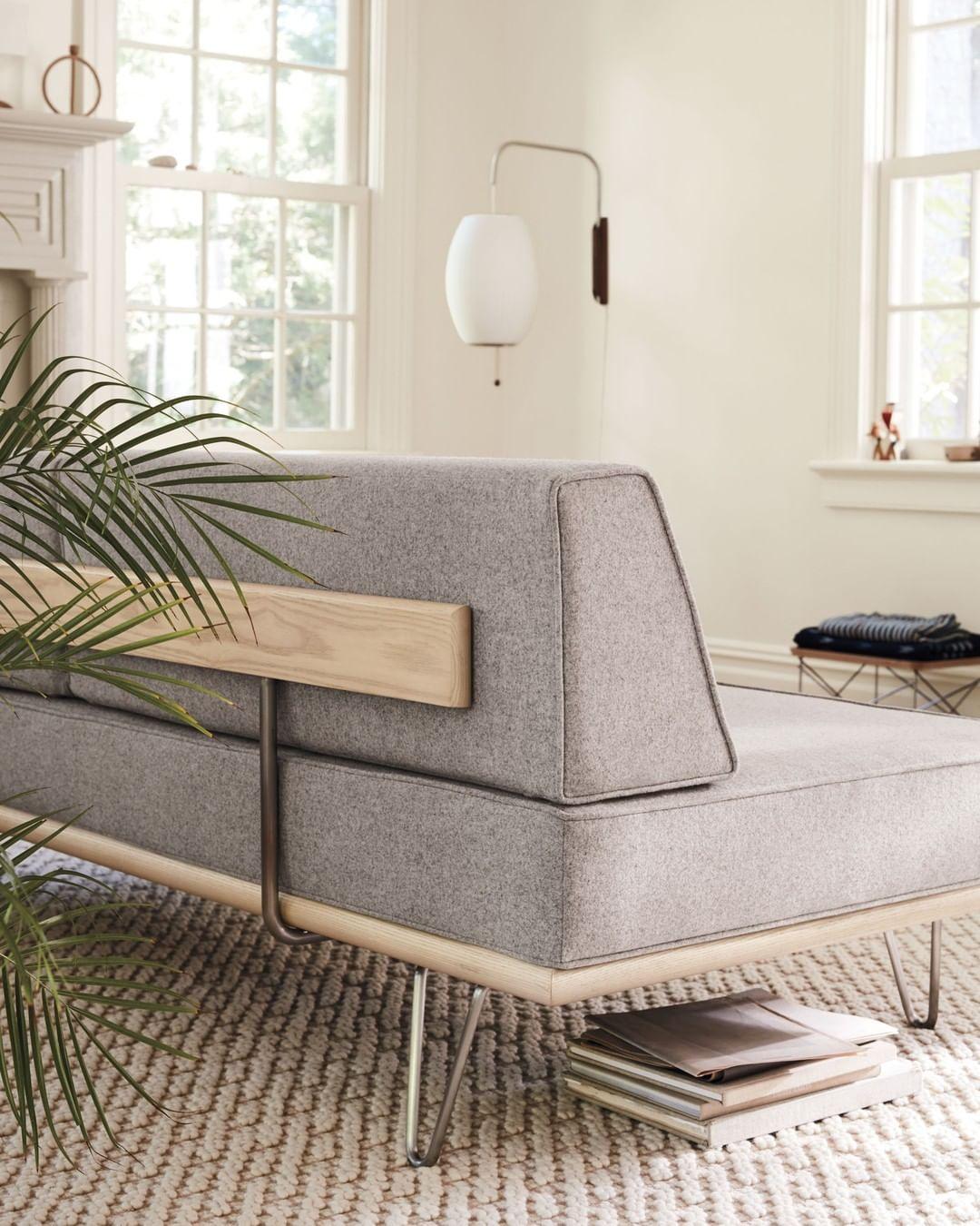 LED Wall Sconce Light Fixture - Modern Design for Indoor Use in Hallway, Living Room & Bedroom