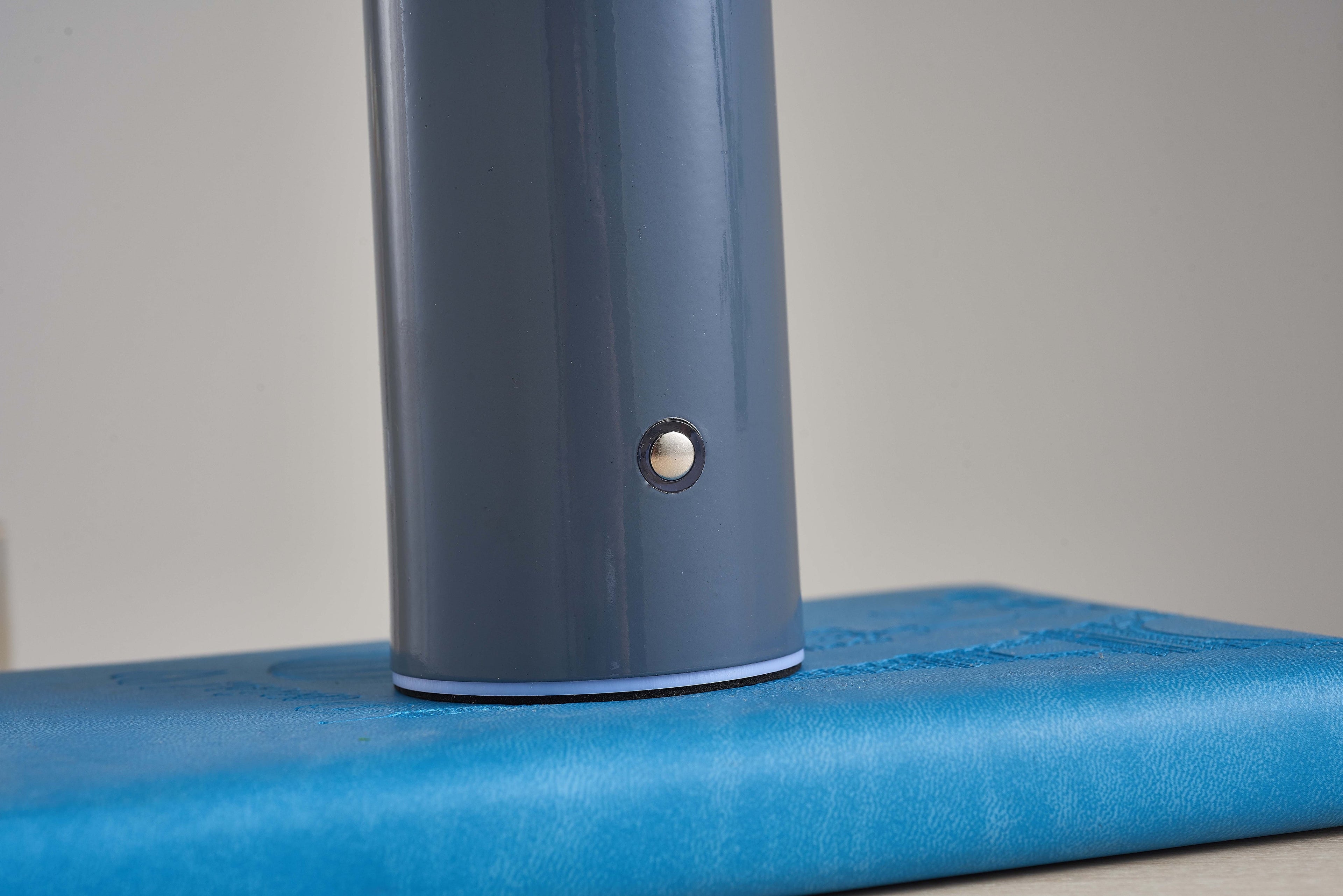 LED Cordless Table Lamp - Italian Mushroom Design for Indoor & Outdoor Use, Battery Operated Lighting Solution