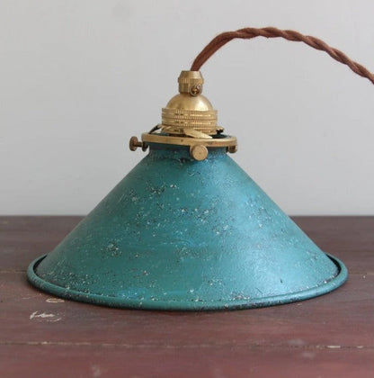 Industrial Vintage Pendant Light Fixture with Edison Bulb for Kitchen, Dining Room, and Bar Lighting