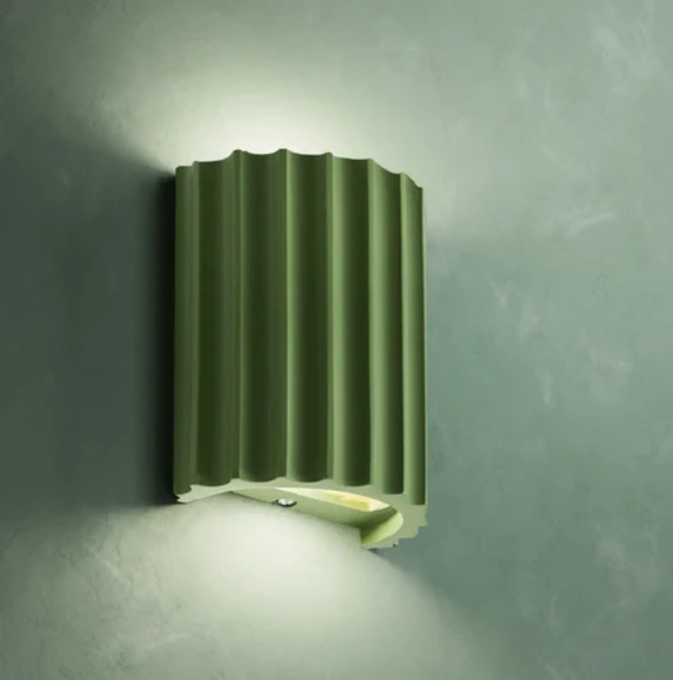 LED Modern Resin Wall Light Fixture - Contemporary Design for Living Room, Hallway & Bedroom Lighting