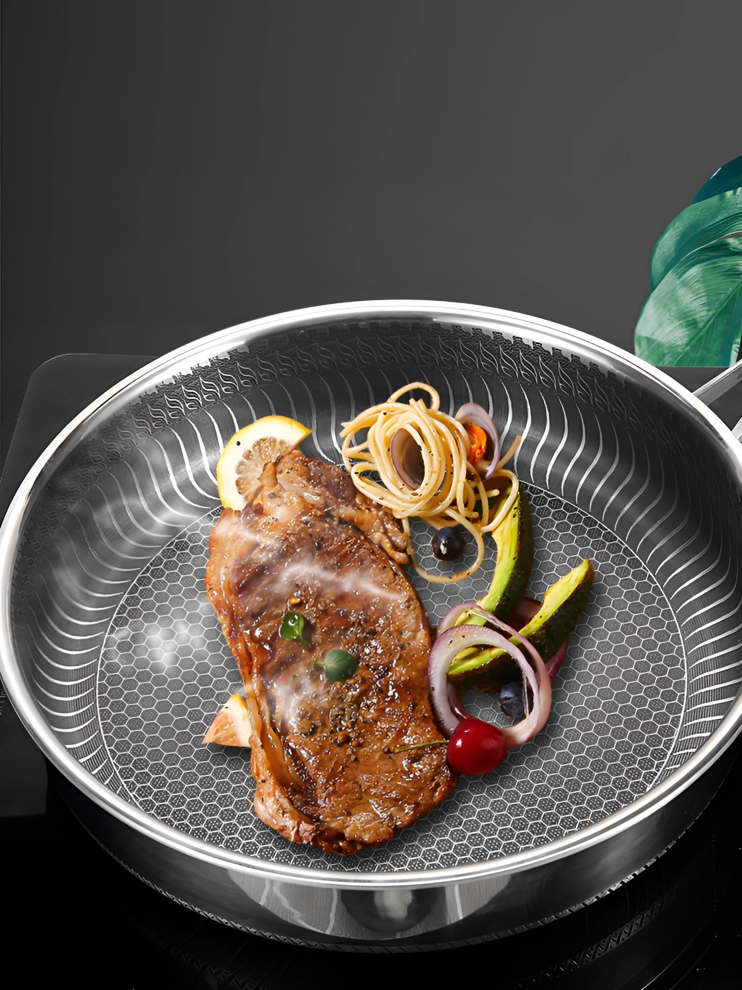 Non-Stick Induction Frying Pan - Honeycomb Design, Scratch-Resistant, Ergonomic Handle for Easy Cooking & Cleanup