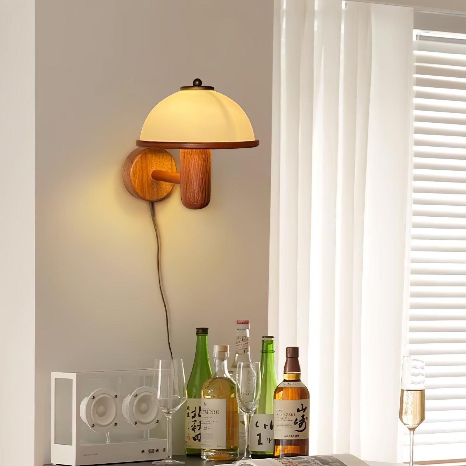 Retro Wall Light Fixture - Vintage Industrial Design for Living Room & Hallway Lighting