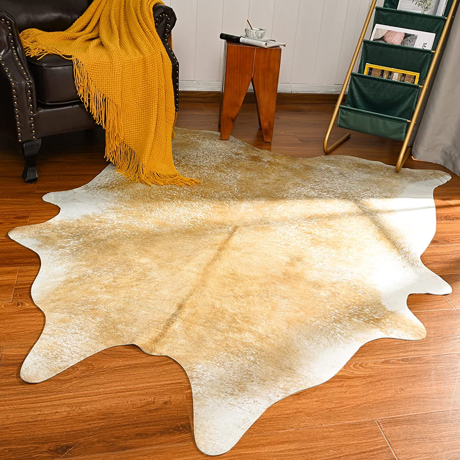 Cow Print Area Rug - Luxe Premium Soft Carpet for Living Room & Bedroom Décor