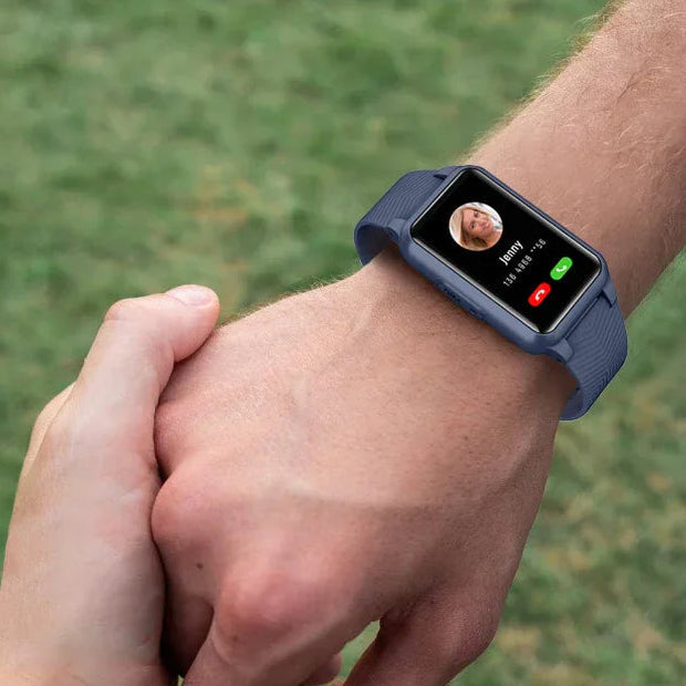 Fall Detection Smartwatch | GPS Tracking, SOS Alerts & Medication Reminders for Seniors