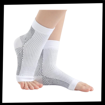 Pain Relief Neuropathy Socks – Comfortable Compression for Foot Swelling & Circulation