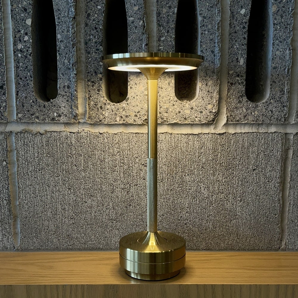 Mini Lamp LED: Cordless USB Table Lamp for Lounge & Restaurants - Sleek Ambient Design